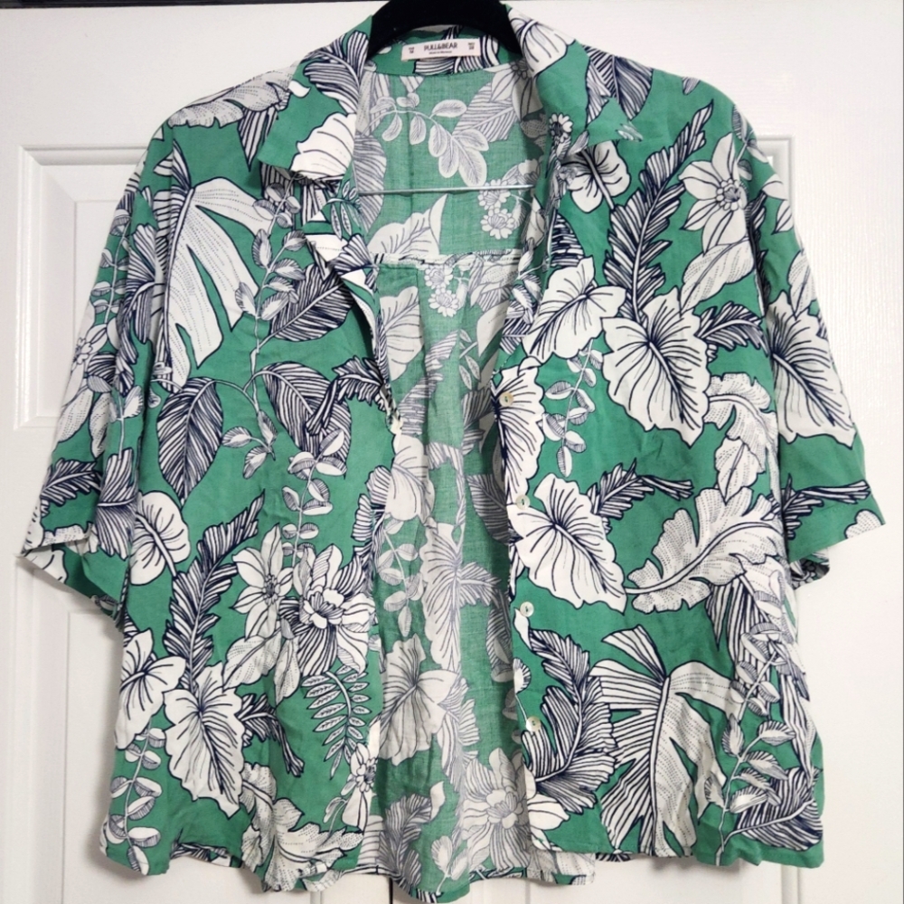Pull&Bear Floral Button Up Shirt